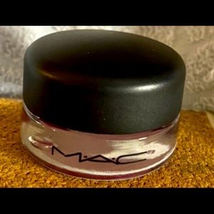 MAC Cosmetics Tendertone Lip Balm - Take A Hint